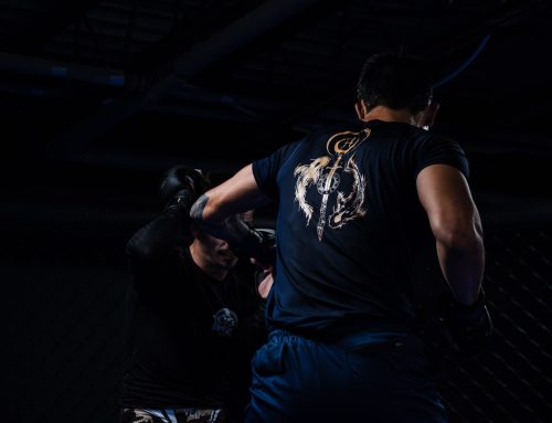 MMA ou kickboxing : quelle discipline choisir à Saguenay ?